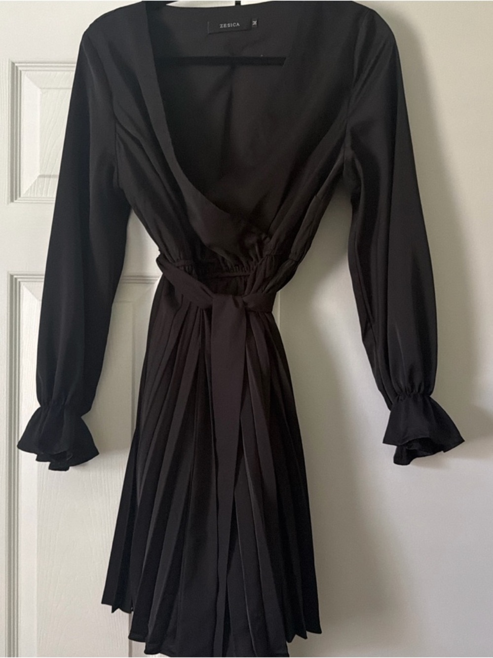 ZARA Black Long-Sleeve Pleated Wrap Dress with Tie Waist